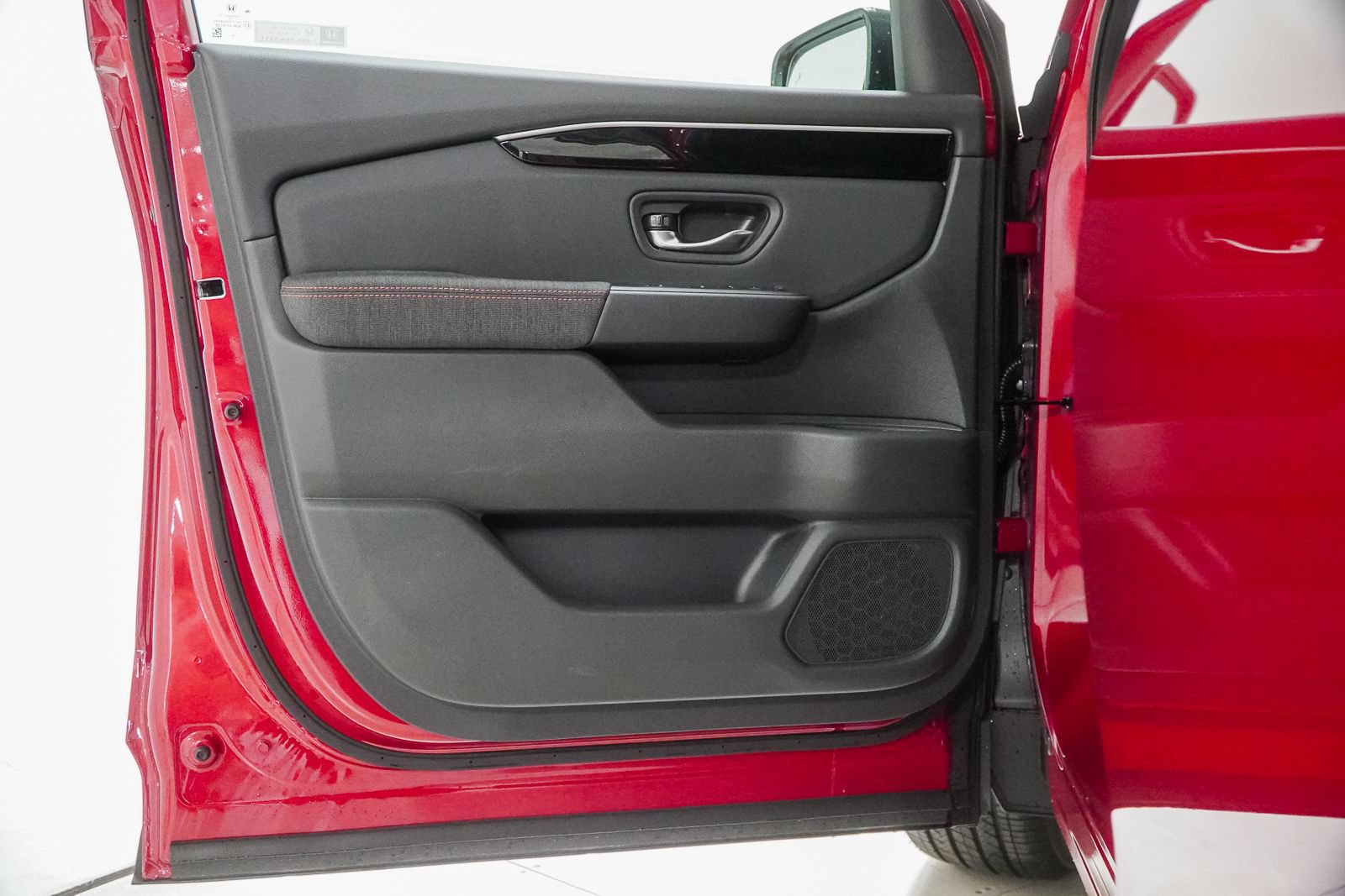 New 2026 Honda Pilot Sport image 15