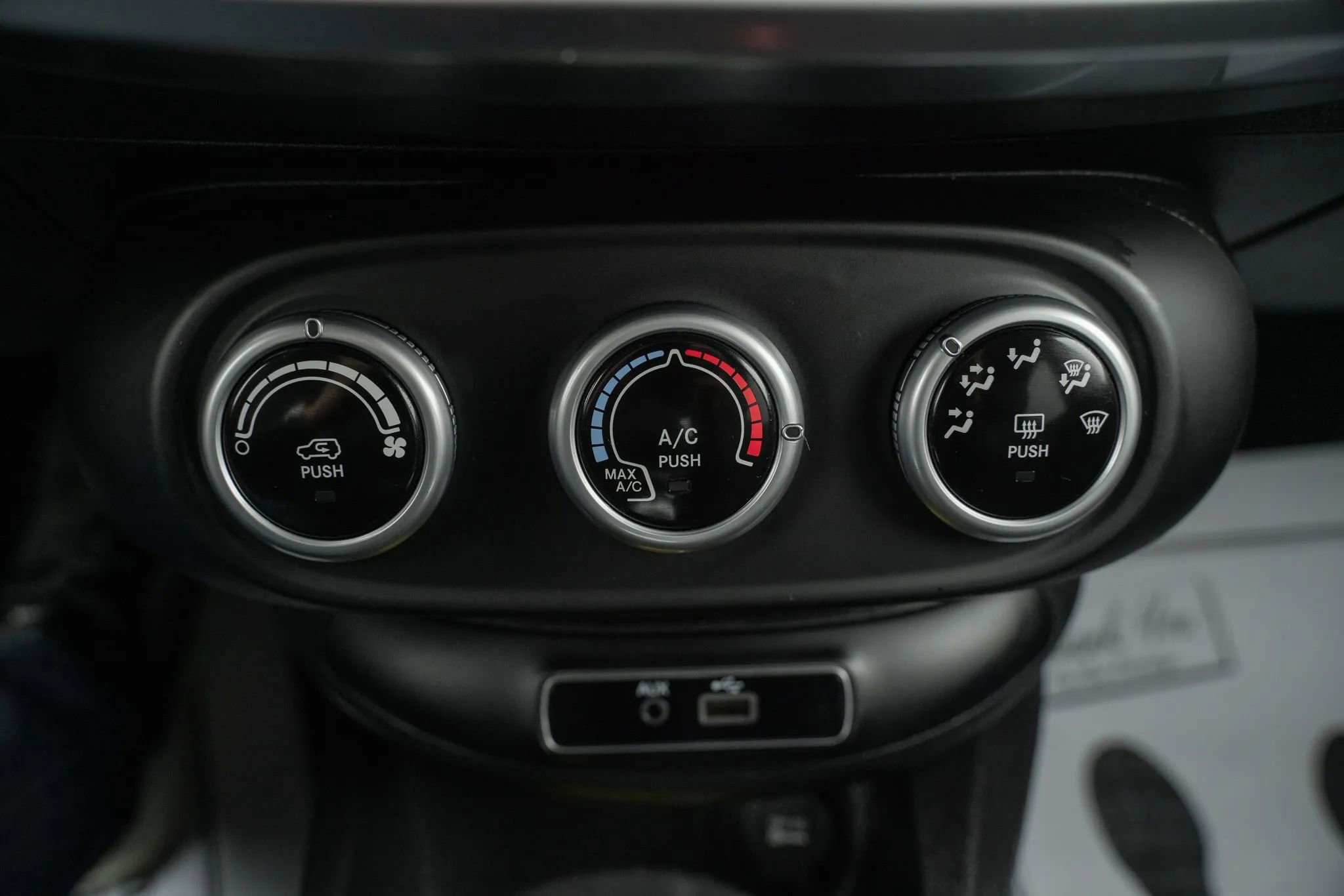 Used 2016 FIAT 500X Easy image 20