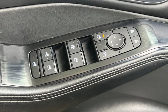 Used 2024 Nissan Rogue SV image 12