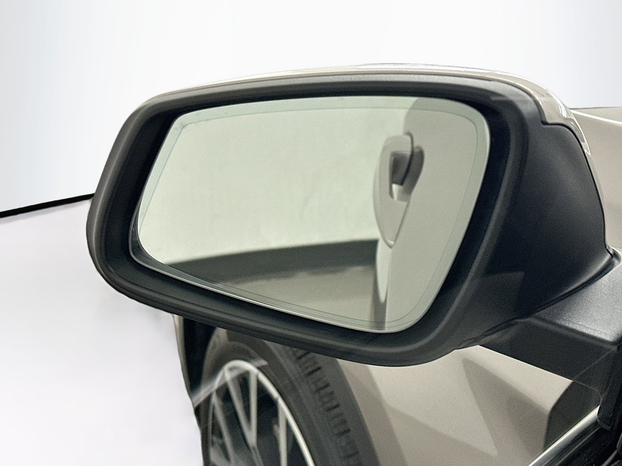 Used 2021 BMW X1 xDrive28i w/ Convenience Package image 16