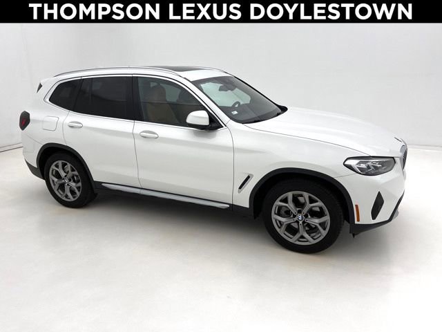 Used 2022 BMW X3 xDrive30i w/ Premium Package 2