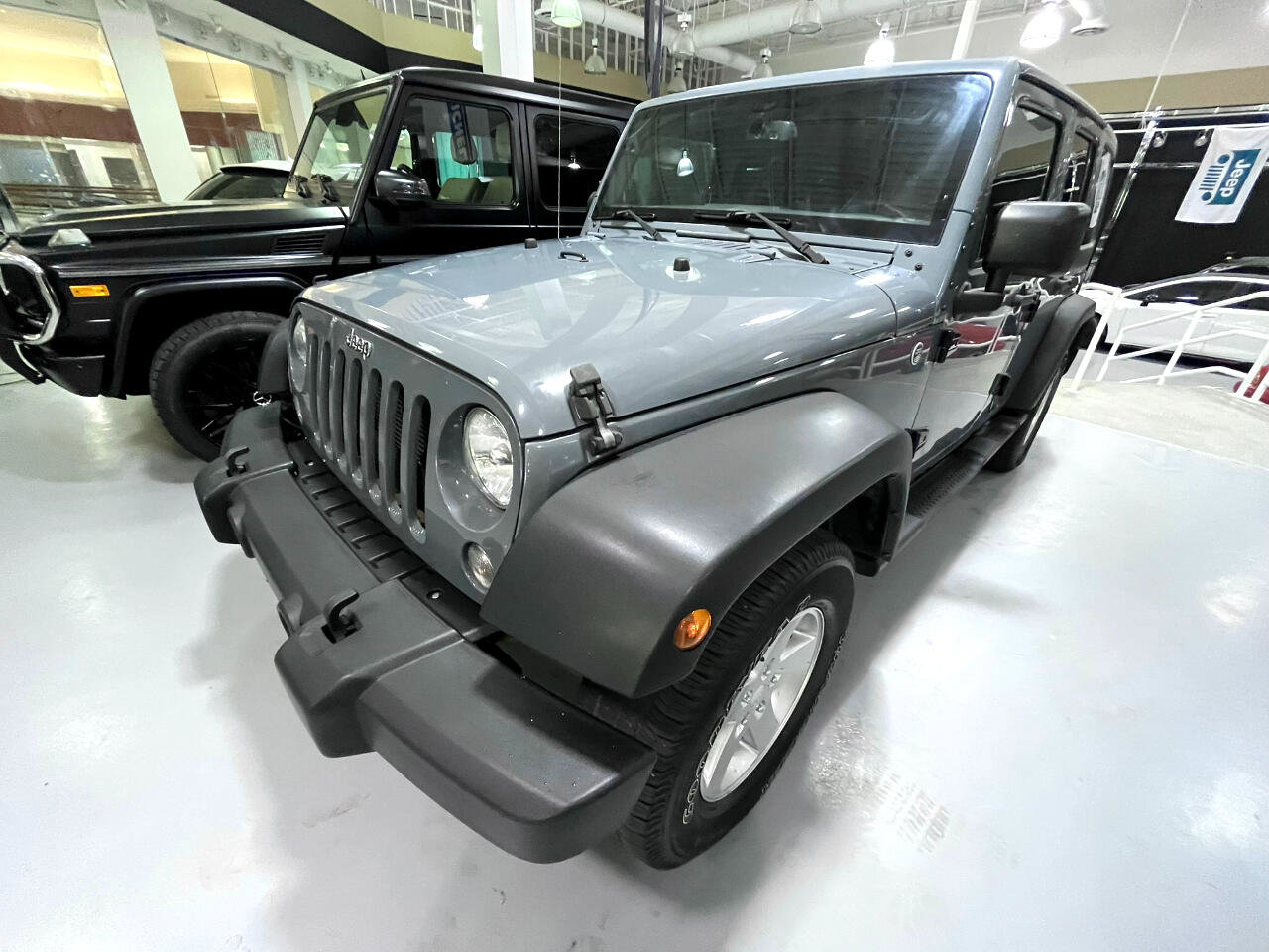 Used 2015 Jeep Wrangler Unlimited Sport w/ Quick Order Package 24S image 3