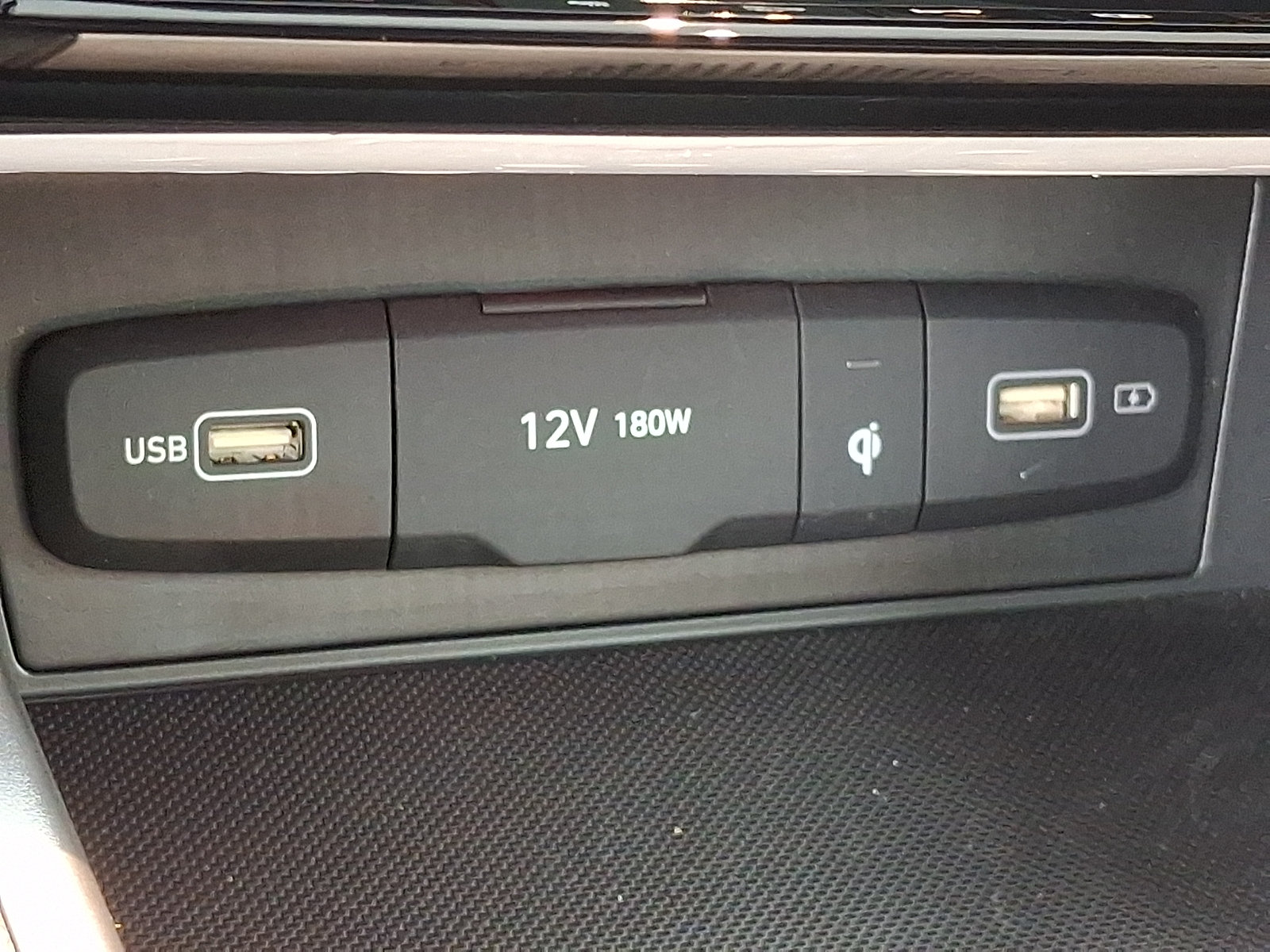 Used 2024 Hyundai Tucson Limited AWD/4WD image 28