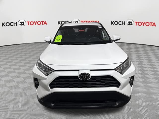 Used 2021 Toyota RAV4 XLE image 2