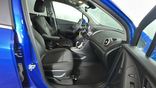 Used 2016 Chevrolet Trax LT FWD image 30