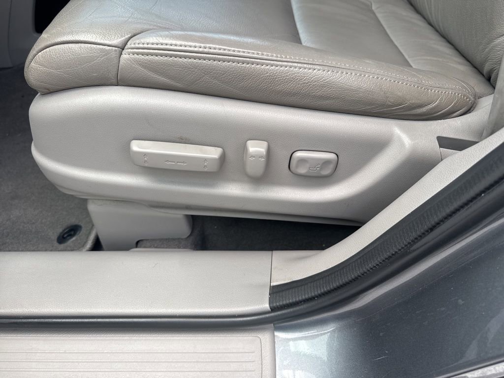 Used 2013 Honda CR-V EX-L image 16