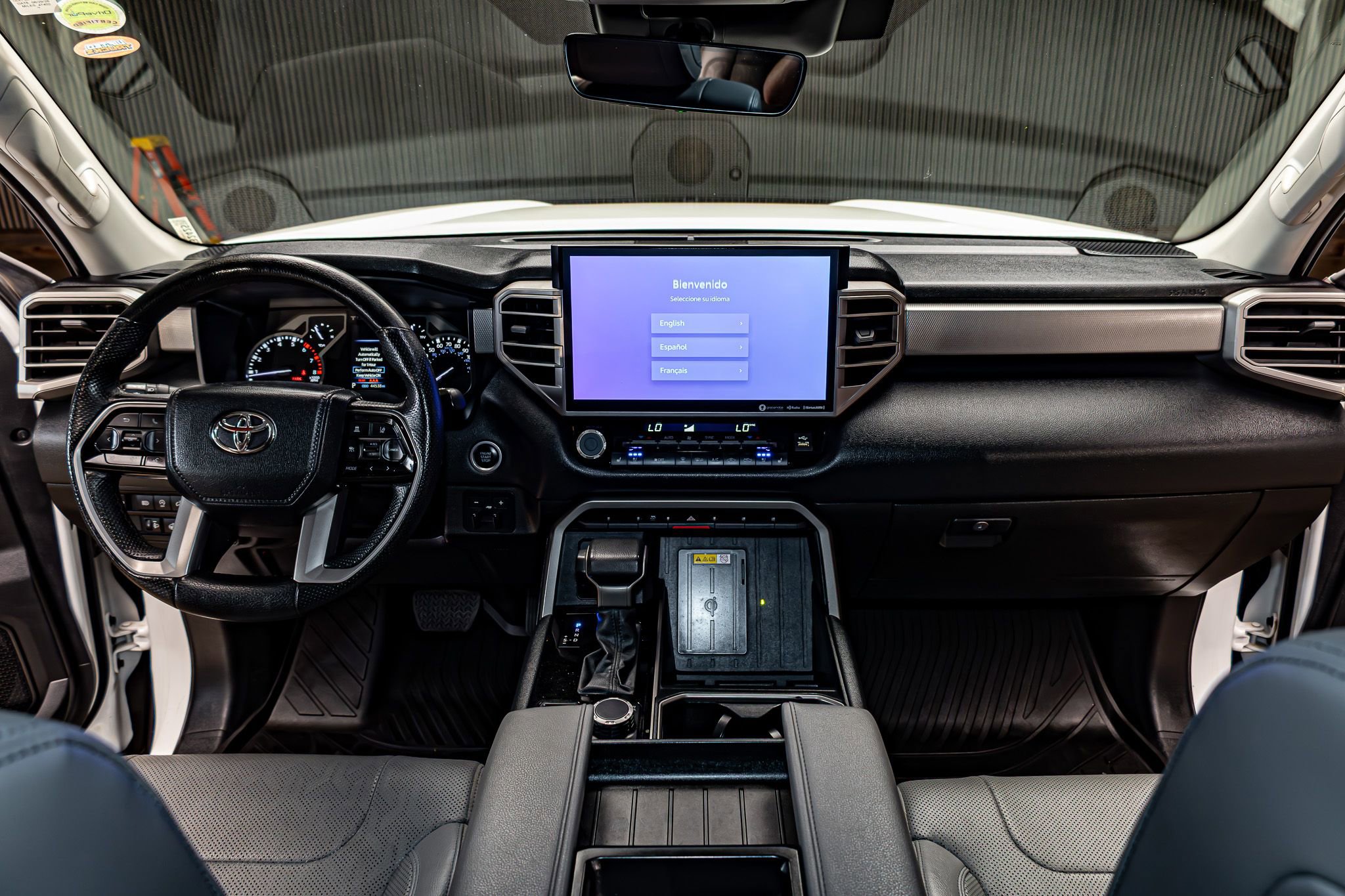 Used 2022 Toyota Tundra Limited w/ Power Package image 15