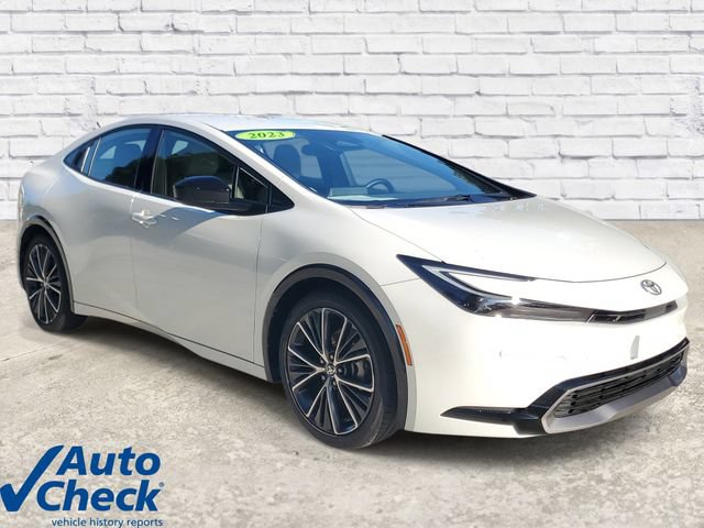 Used 2023 Toyota Prius XLE FWD image 5