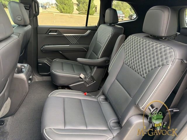 Used 2025 GMC Acadia Denali w/ Super Cruise Package image 22