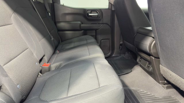 Used 2019 Chevrolet Silverado 1500 Custom w/ Custom Value Package RWD image 14