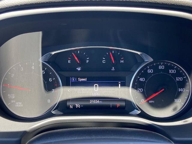 Used 2023 GMC Acadia SLE w/ Driver Convenience Package FWD image 7