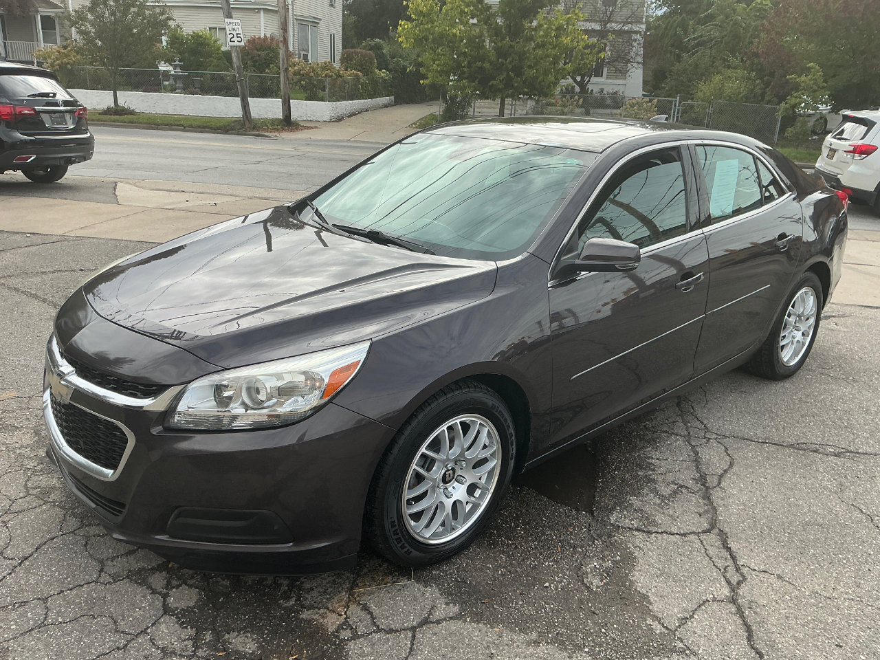 Used 2015 Chevrolet Malibu LT w/ Power Convenience Package image 7