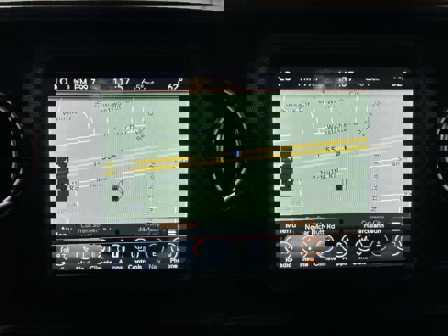 Used 2019 Jeep Wrangler Unlimited Sahara image 14