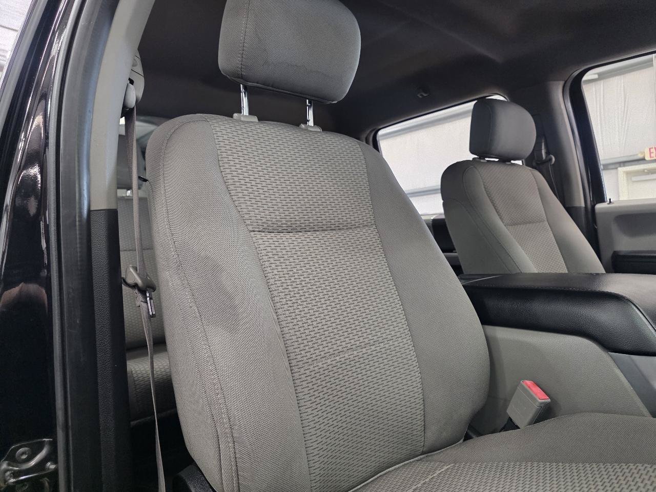 Used 2019 Ford F250 XLT w/ XLT Value Package AWD/4WD image 24