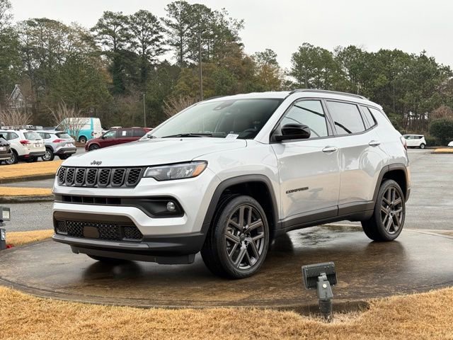 New 2026 Jeep Compass Latitude image 3