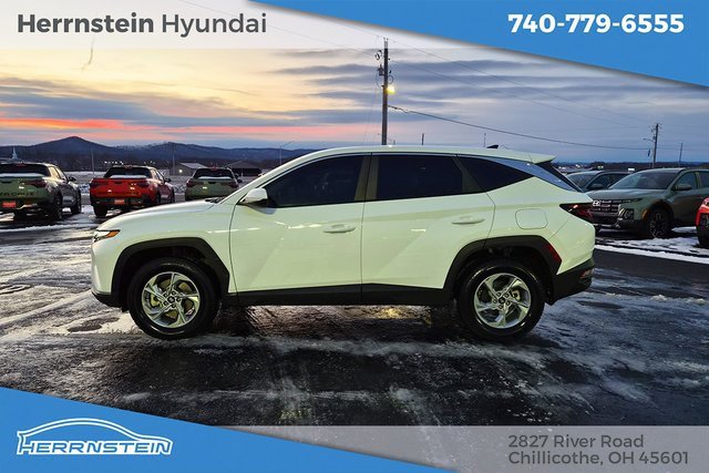 Used 2023 Hyundai Tucson SE image 4