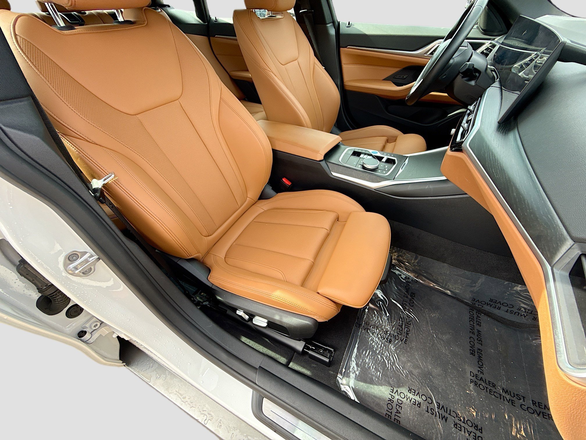 Used 2023 BMW i4 eDrive35 w/ Parking Assistance Package RWD image 14