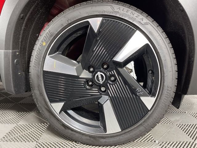 New 2026 Nissan Kicks SR w/ SR Premium Package image 14