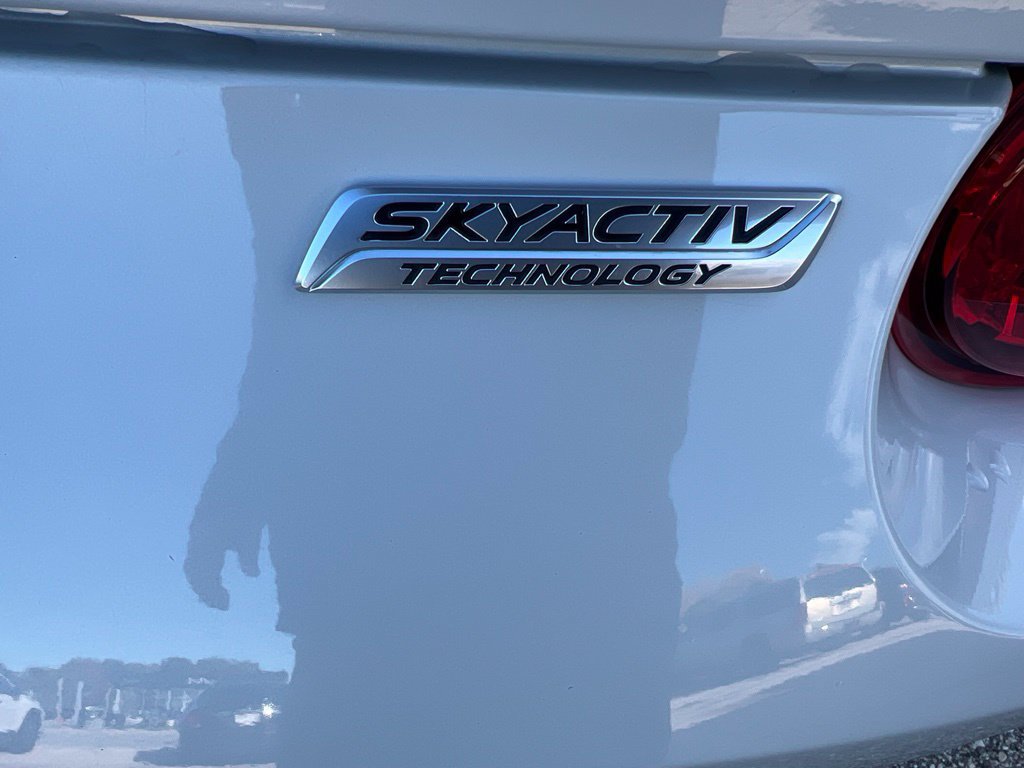 Used 2018 MAZDA MX-5 Miata Grand Touring RWD image 19