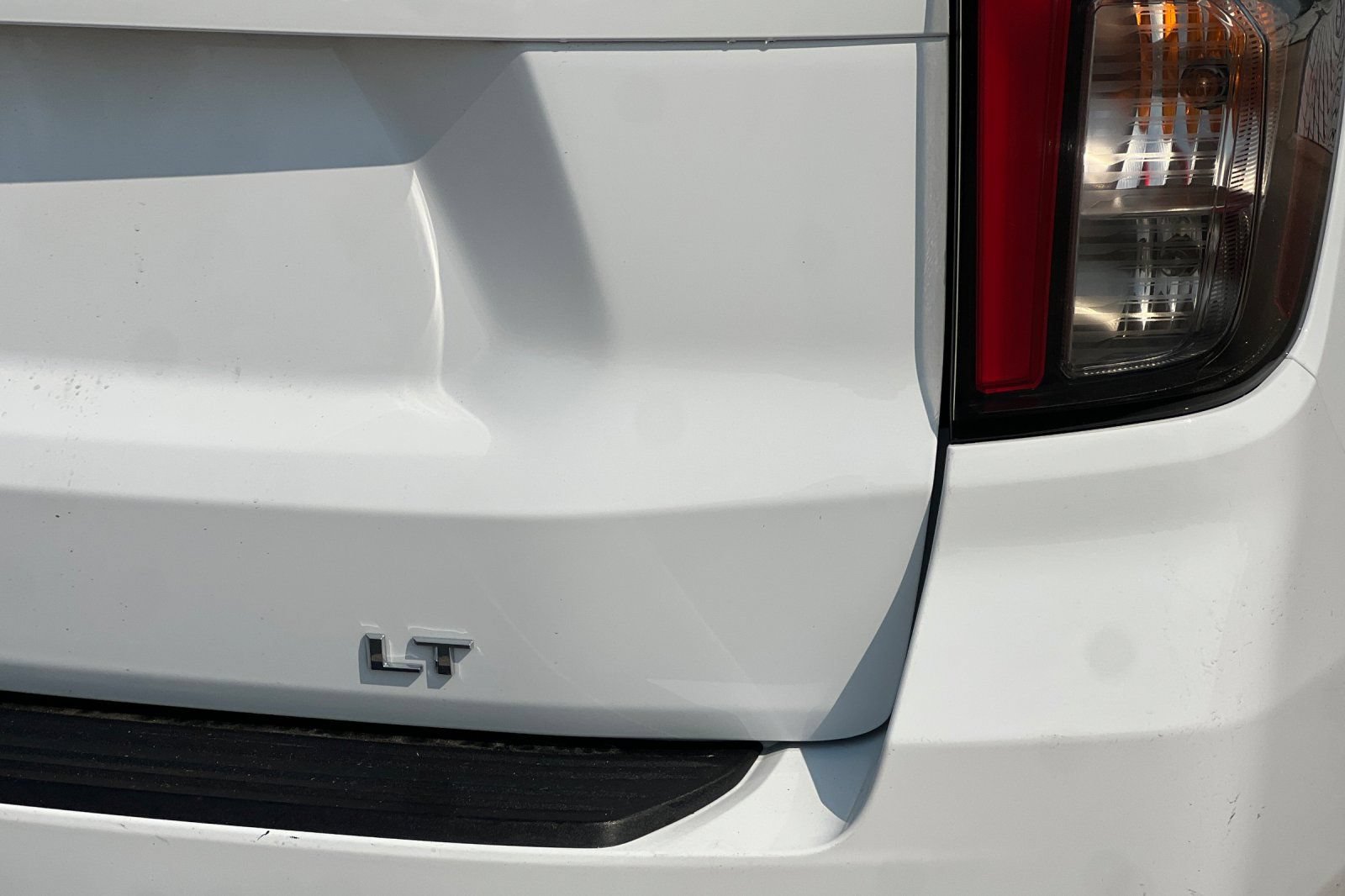 Used 2024 Chevrolet Tahoe LT AWD/4WD image 25
