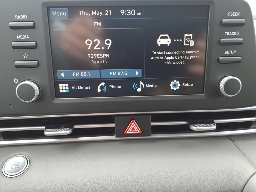 New 2026 Hyundai Elantra Sport w/ Cargo Package FWD image 19