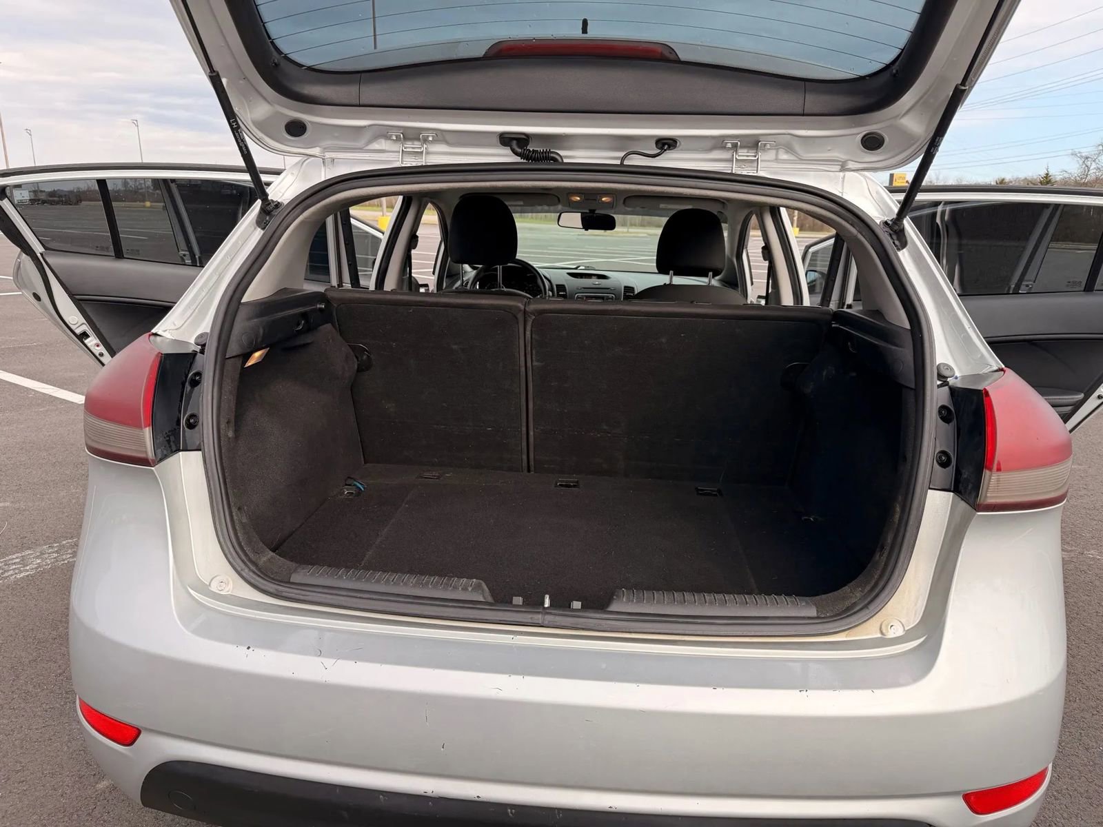 Used 2016 Kia Forte LX FWD image 18
