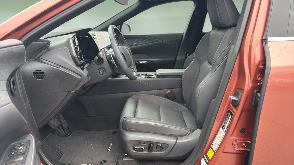 Certified 2025 Lexus RX 350 Premium image 11