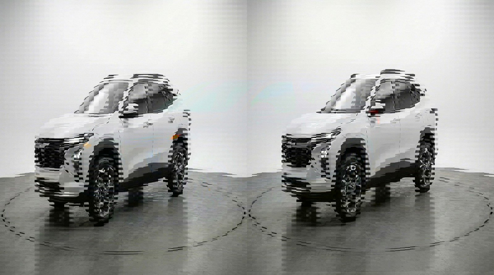 Used 2025 Chevrolet Trax LT image 3