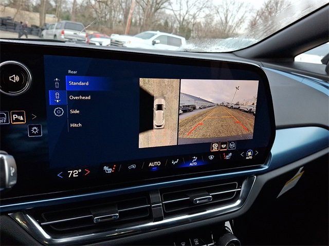 New 2026 Chevrolet Equinox EV LT image 13