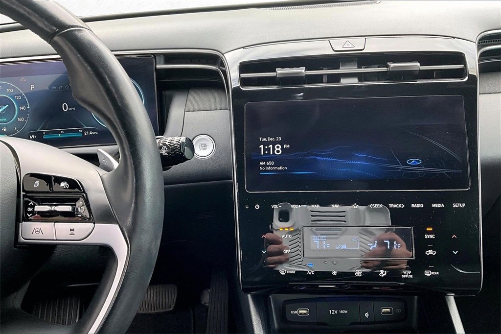 Used 2023 Hyundai Santa Cruz Limited image 11