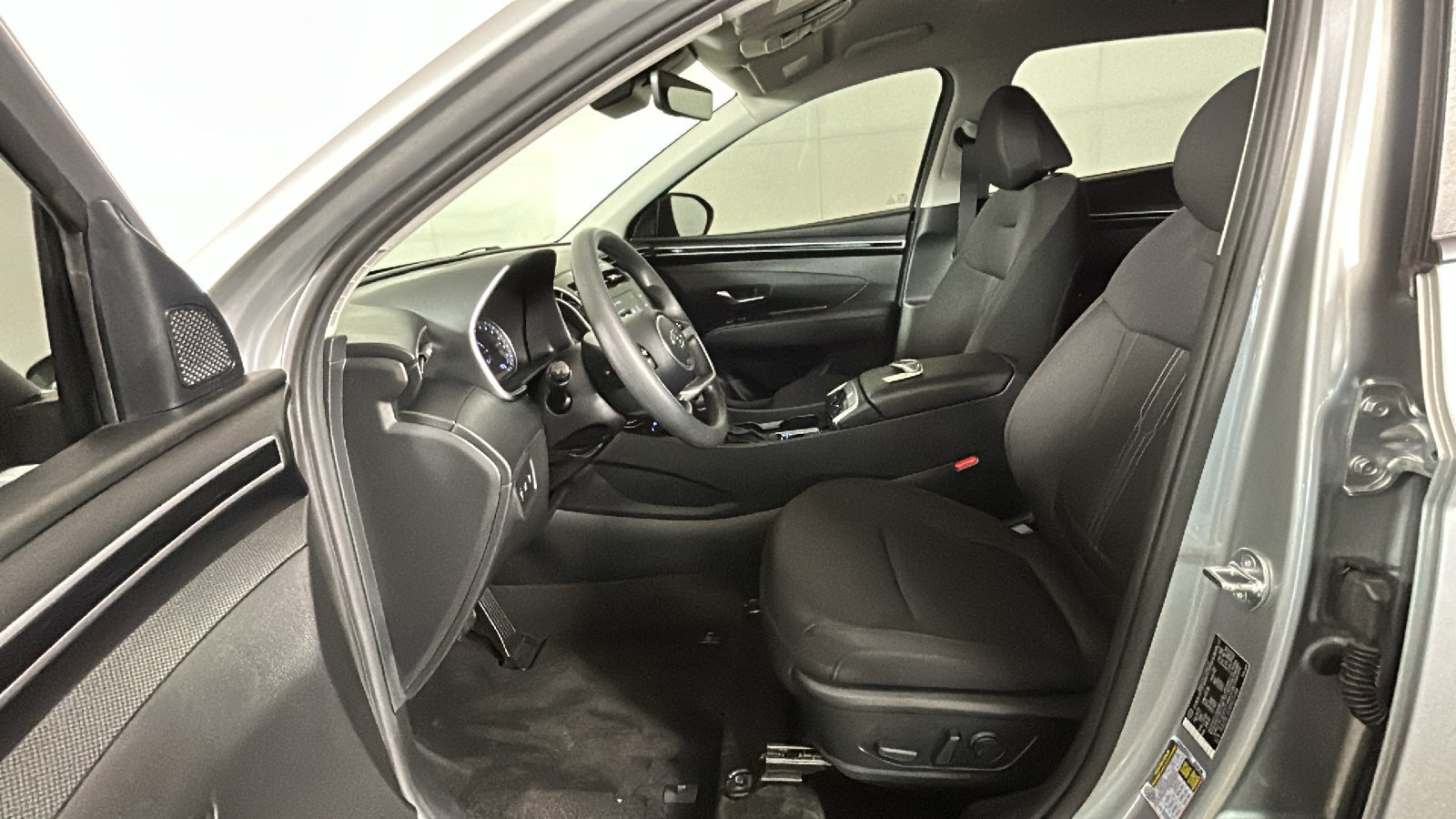 Used 2023 Hyundai Tucson SEL AWD/4WD image 14