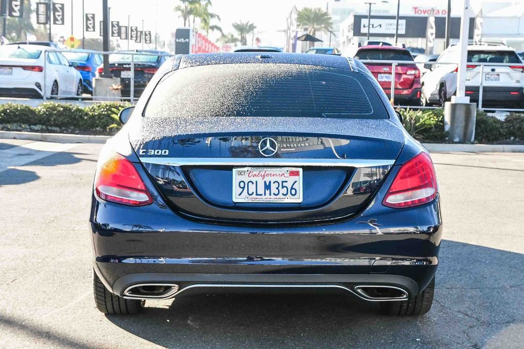Used 2018 Mercedes-Benz C 300 Sedan image 6