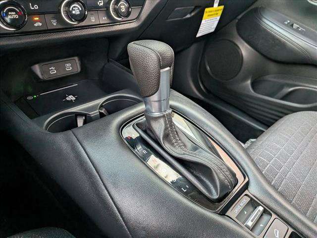 Used 2026 Honda HR-V LX image 17