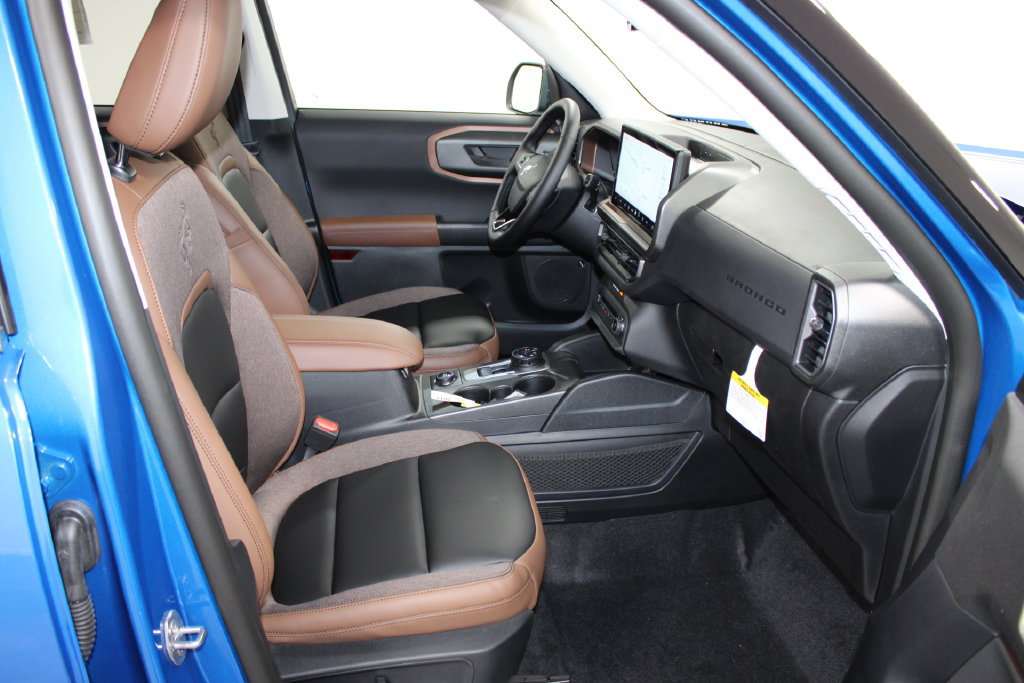 New 2026 Ford Bronco Sport Outer Banks w/ Outer Banks Tech Package+ AWD/4WD image 26
