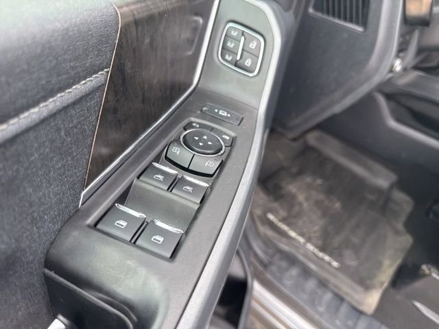 Used 2024 Ford F350 Lariat w/ FX4 Off-Road Package image 15