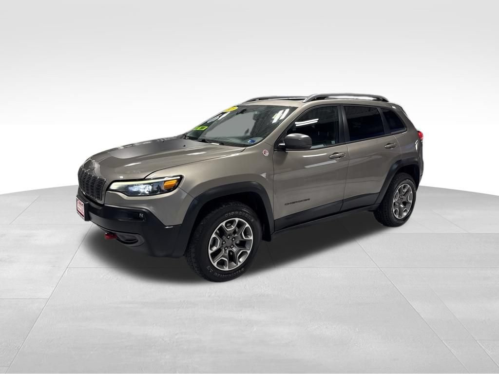Used 2021 Jeep Cherokee Trailhawk w/ Sun, Sound & Nav Group AWD/4WD image 2