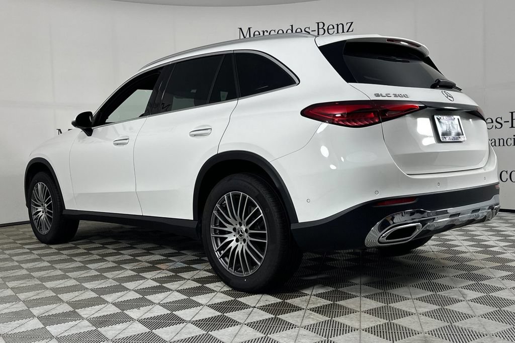 Certified 2026 Mercedes-Benz GLC 300 image 7