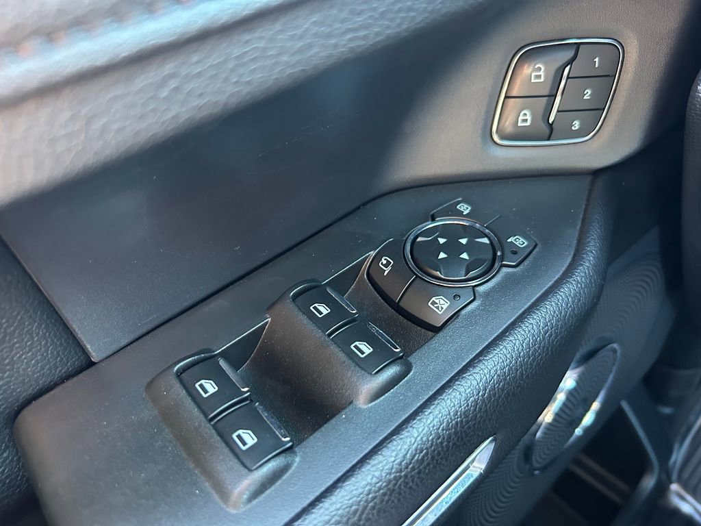 Used 2021 Ford Expedition XLT image 20