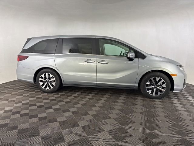 Certified 2026 Honda Odyssey EX-L image 7