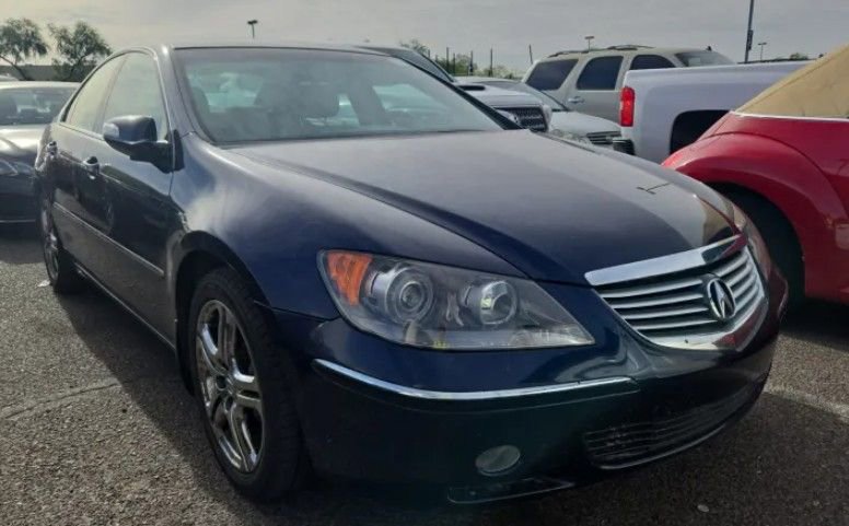 Used 2005 Acura RL AWD/4WD image 1