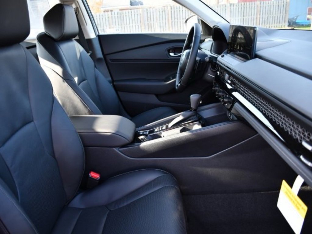 New 2025 Honda Accord EX-L image 30