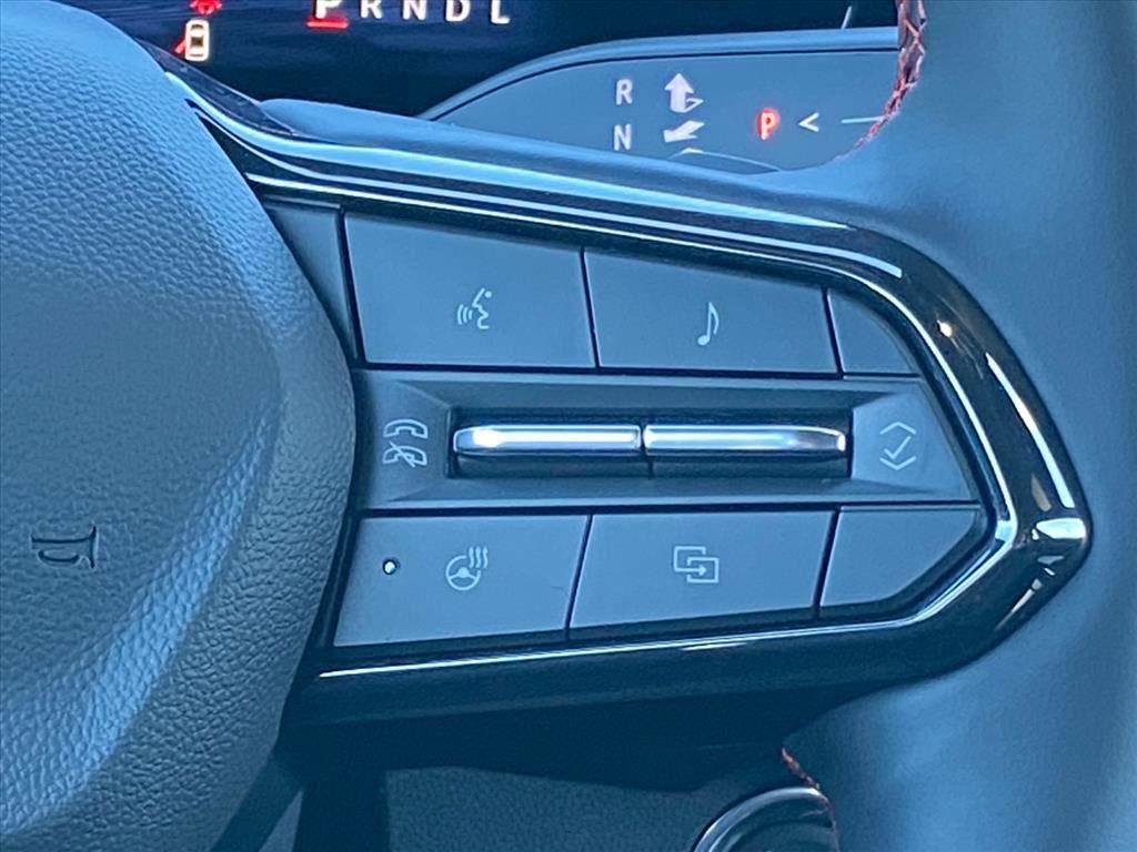 New 2026 Chevrolet Traverse RS image 9