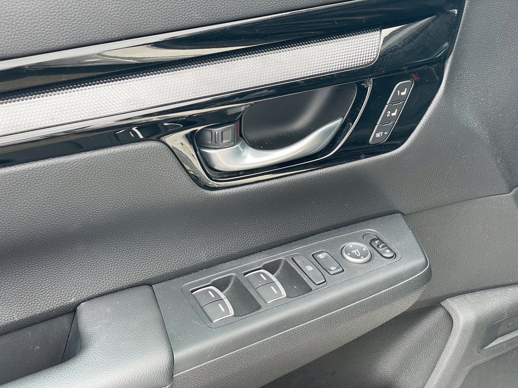 Used 2023 Honda CR-V EX-L image 10