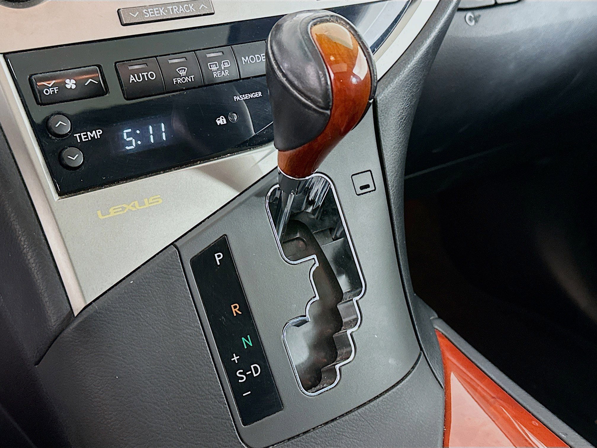 Used 2011 Lexus RX 350 AWD image 25