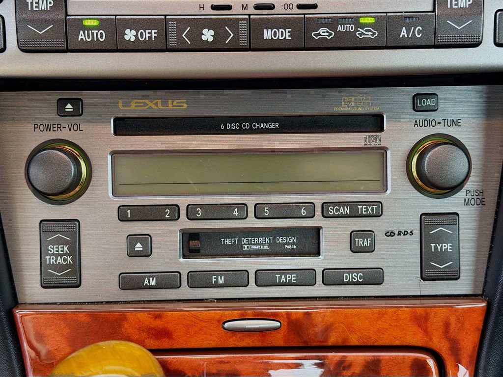 Used 2007 Lexus SC 430 Convertible image 17