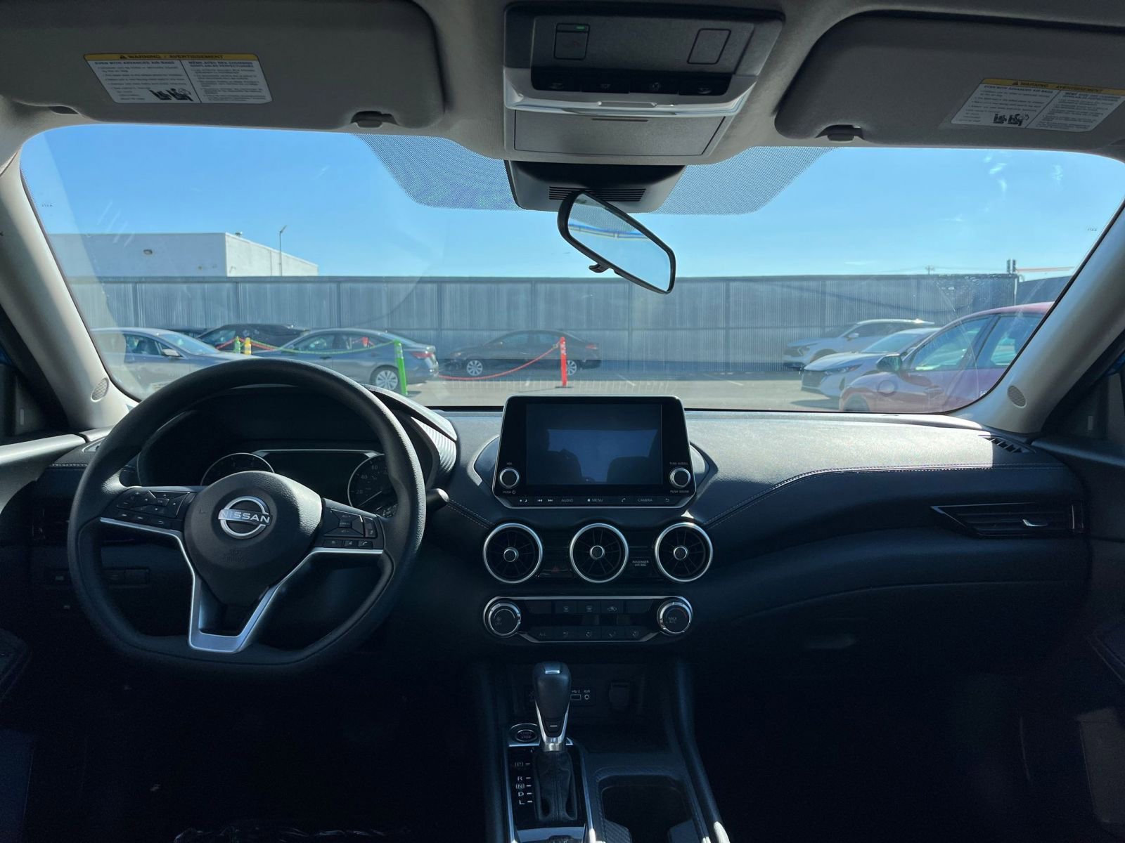 Used 2025 Nissan Sentra SV FWD image 32