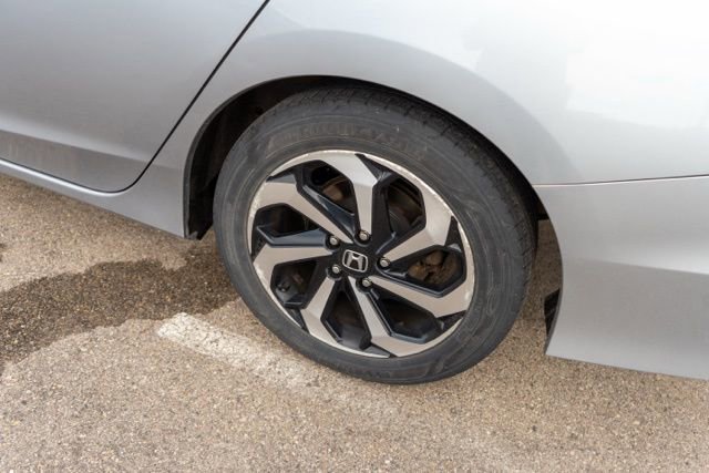 Used 2016 Honda Accord EX-L image 10