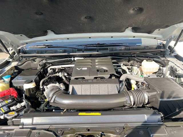 Used 2022 Nissan Frontier PRO-4X image 27