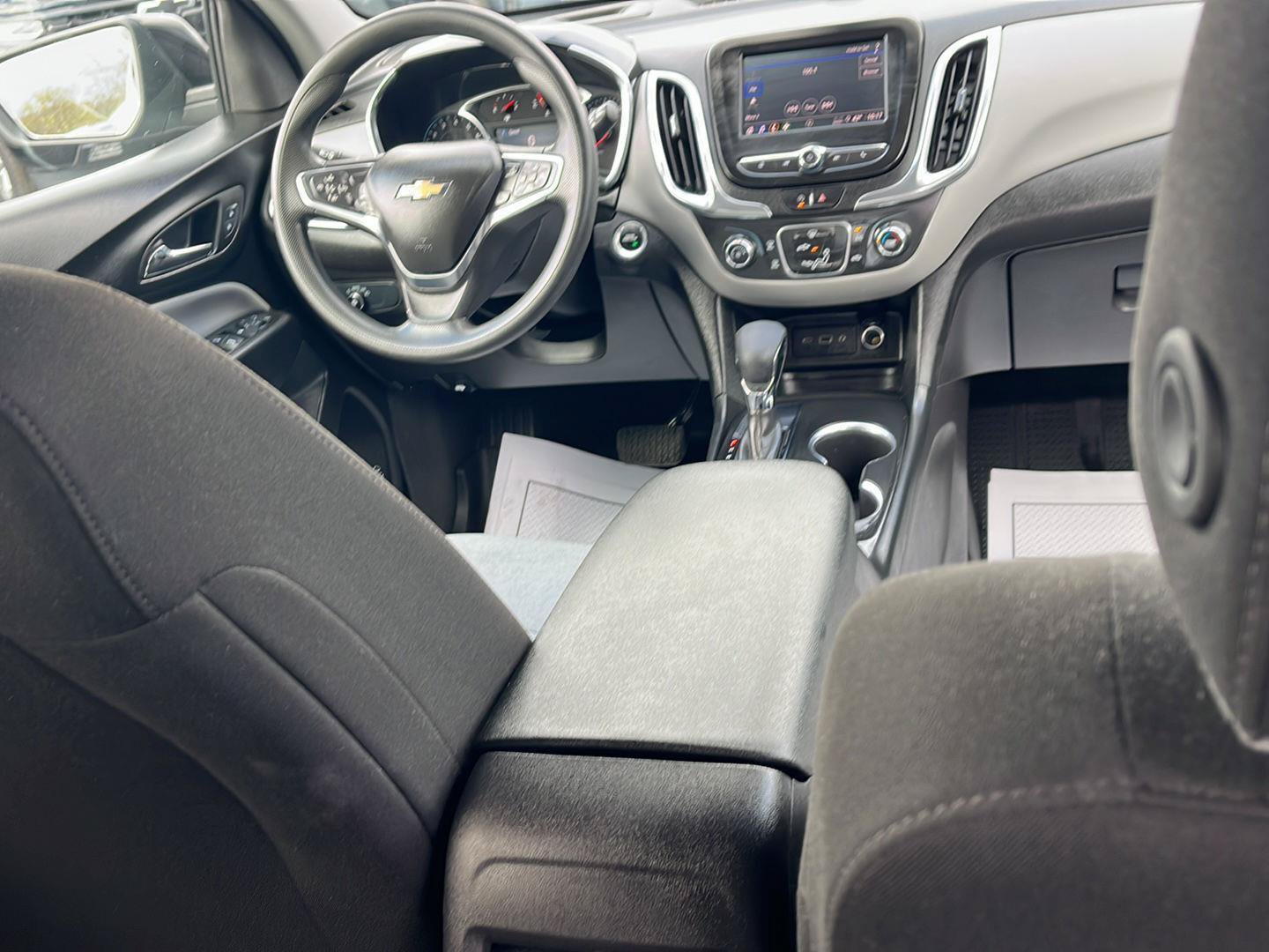 Used 2024 Chevrolet Equinox LS w/ LS Convenience Package FWD image 26