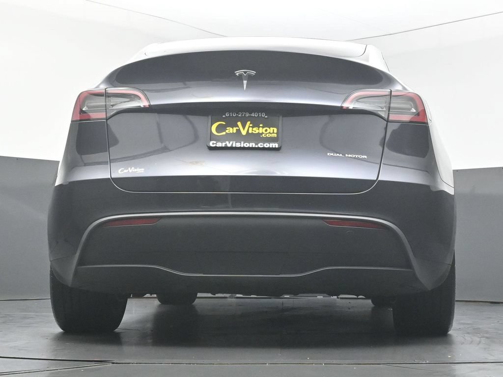 Used 2024 Tesla Model Y Long Range AWD/4WD image 42